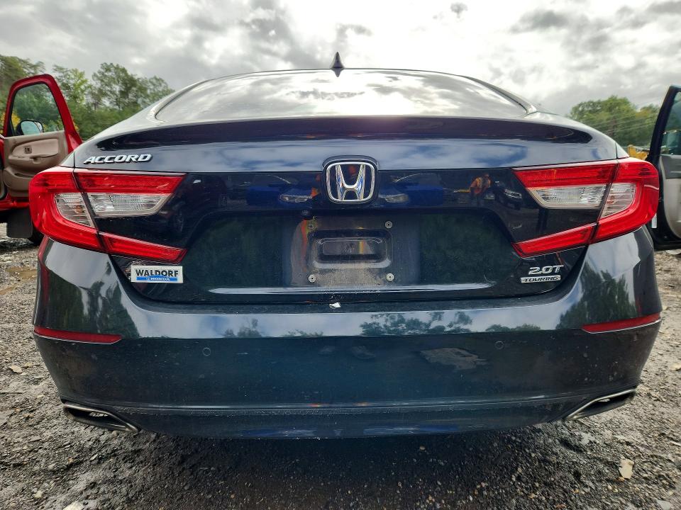 Продажа на аукционе авто 2018 Honda Accord, vin: 1HGCV2F95JA042130, номер лота: 69991506