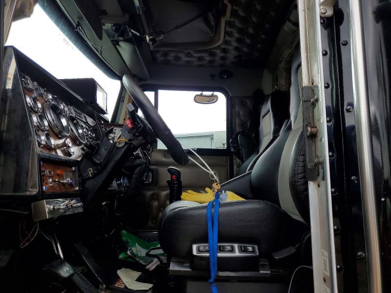Продаж на аукціоні авто 1999 Kenworth Construction, vin: 1XKADB9X9XR797525, номер лоту: 70187976