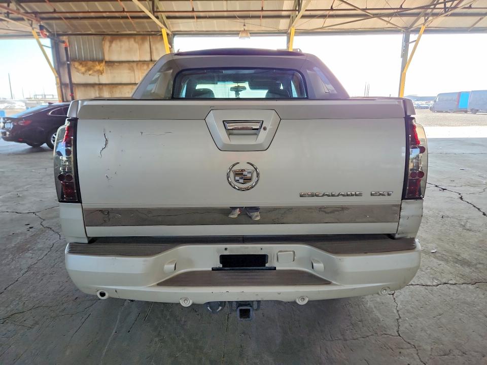 Auction sale of the 2005 Cadillac Escalade, vin: 3GYEK62N55G203796        , lot number: 69248646