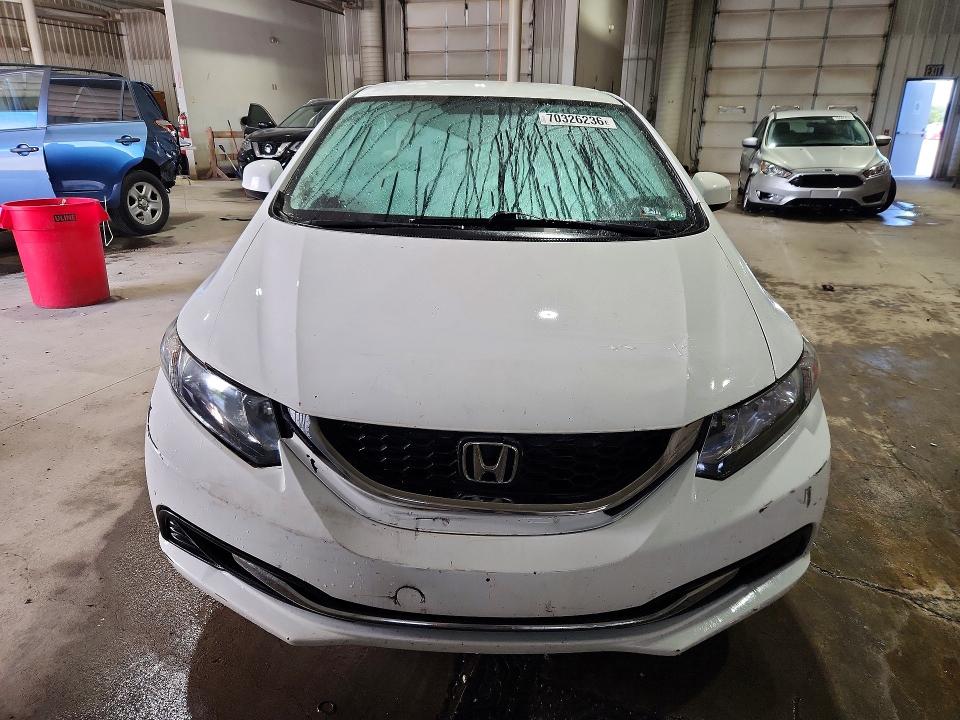 Продажа на аукционе авто 2013 Honda Civic, vin: 2HGFB2F61DH528001, номер лота: 70326236