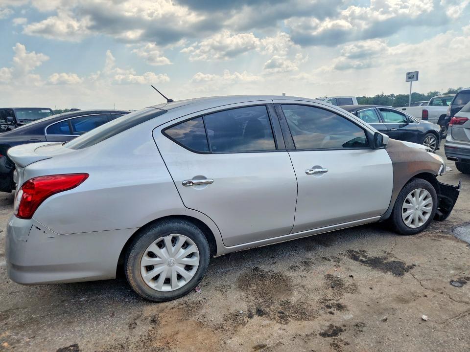 Продажа на аукционе авто 2019 Nissan Versa, vin: 3N1CN7AP6KL863512, номер лота: 67809136
