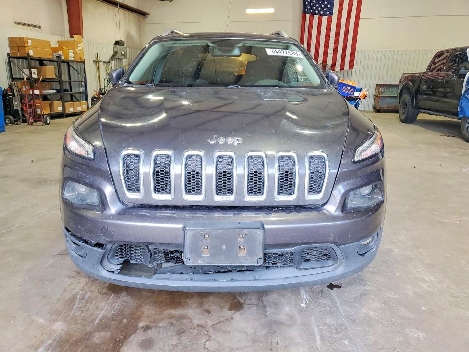 Auction sale of the 2015 Jeep Cherokee, vin: 1C4PJLCB3FW631891, lot number: 68422586