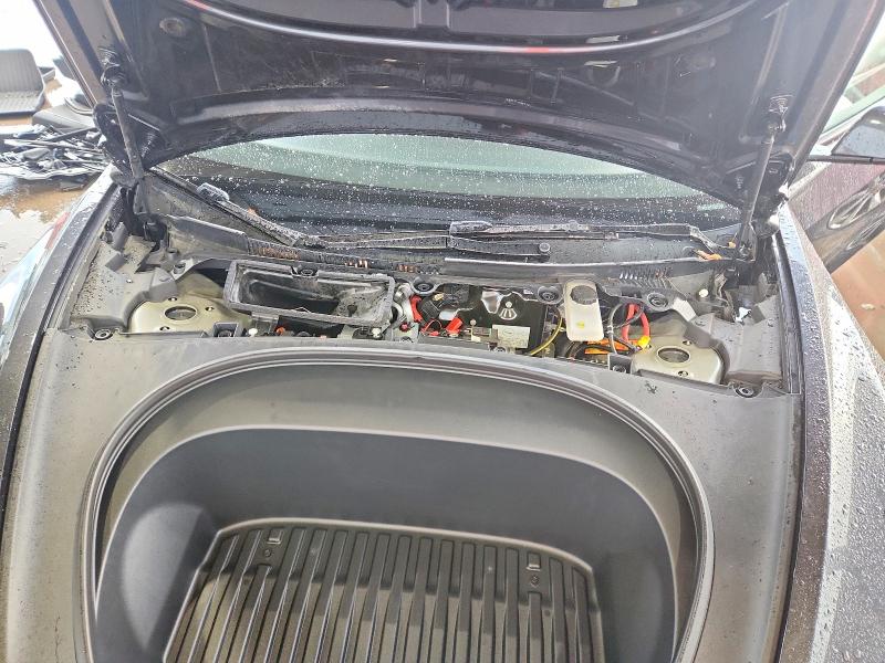 2025 Tesla Model 3 მანქანა იყიდება აუქციონზე, vin: 5YJ3E1EA9SF057906, აუქციონის ნომერი: 67823826