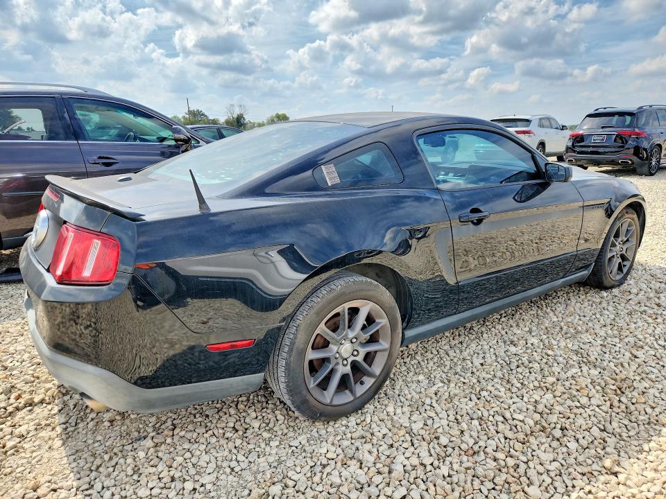 Продажа на аукционе авто 2011 Ford Mustang, vin: 1ZVBP8AM4B5155920, номер лота: 69900406