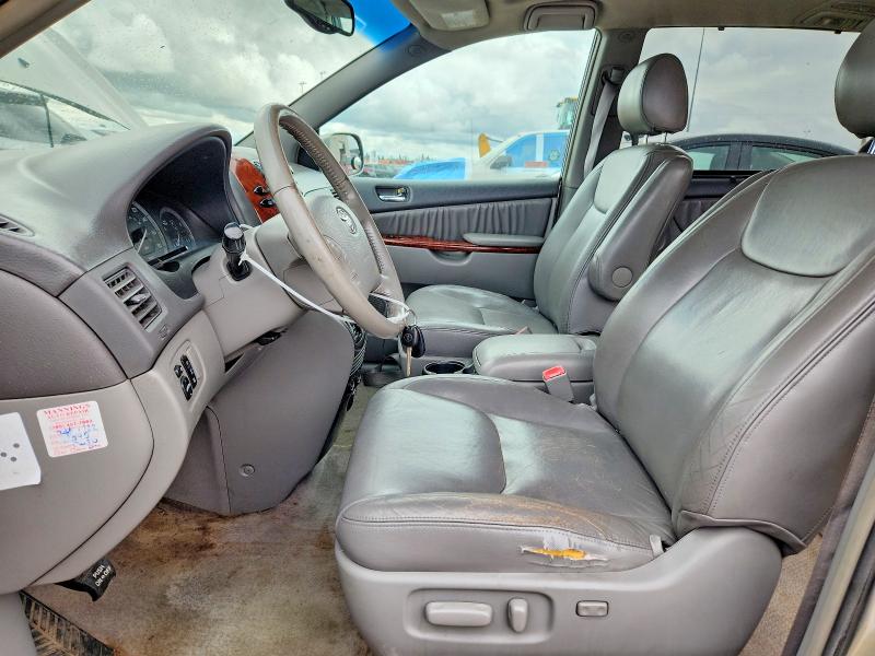 2005 Toyota Sienna მანქანა იყიდება აუქციონზე, vin: 5TDZA22C45S287452, აუქციონის ნომერი: 67901666