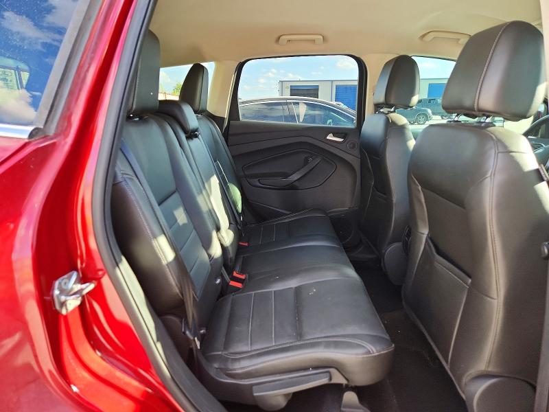2015 Ford Escape მანქანა იყიდება აუქციონზე, vin: 1FMCU0J9XFUB18696, აუქციონის ნომერი: 68356766