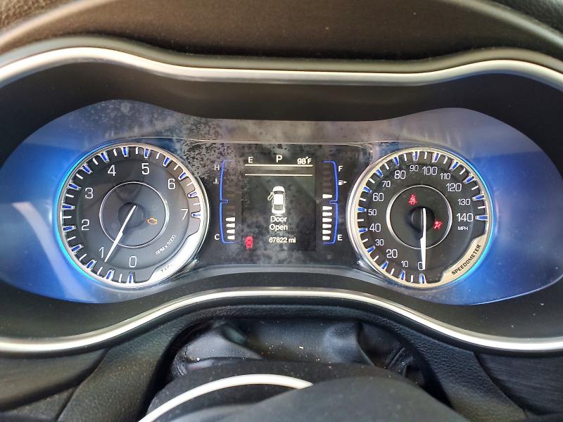 67968956 :رقم المزاد ، 1C3CCCAG2GN111250 vin ، 2016 Chrysler 200 مزاد بيع