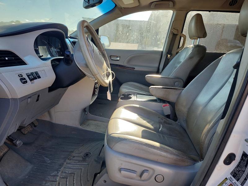 2013 Toyota Sienna მანქანა იყიდება აუქციონზე, vin: 5TDYK3DC3DS372454, აუქციონის ნომერი: 67481276