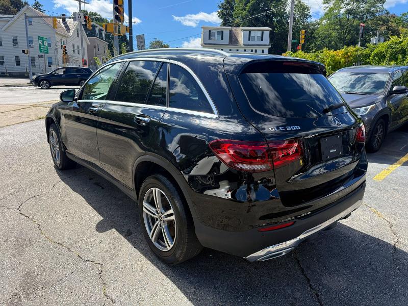 70010116 :رقم المزاد ، W1N0G8EB3NV386436 vin ، 2022 Mercedes-benz Glc مزاد بيع