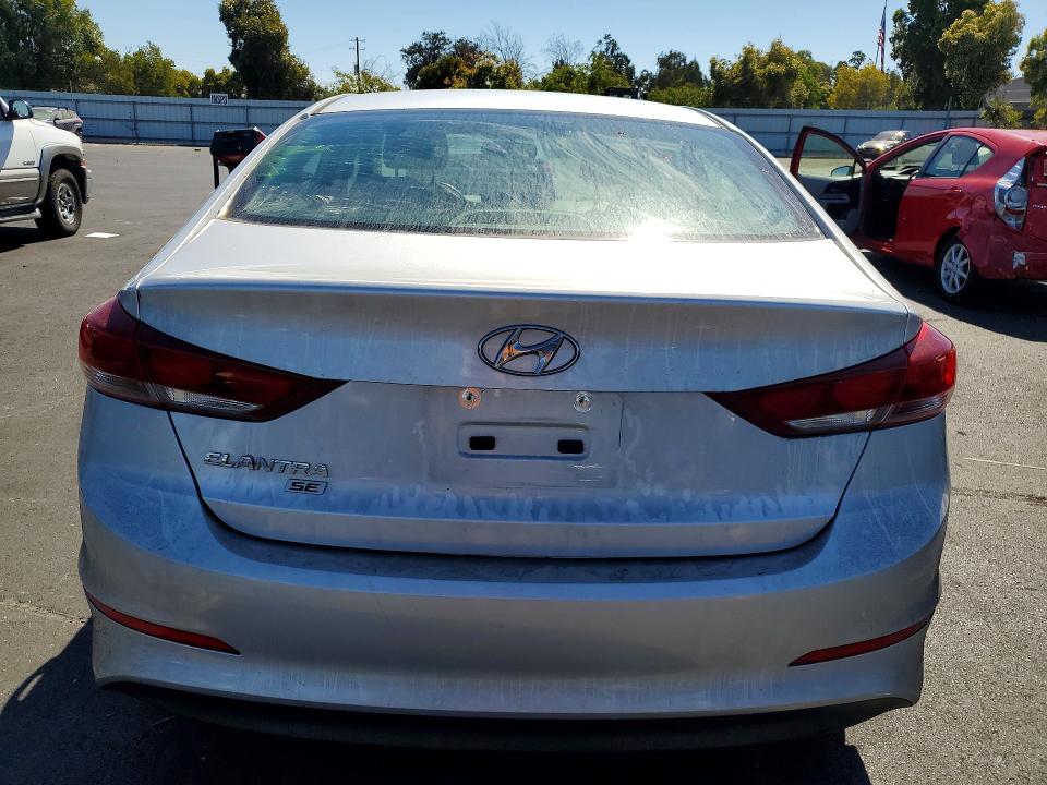 69445606 :رقم المزاد ، 5NPD74LF3JH288234 vin ، 2018 Hyundai Elantra مزاد بيع