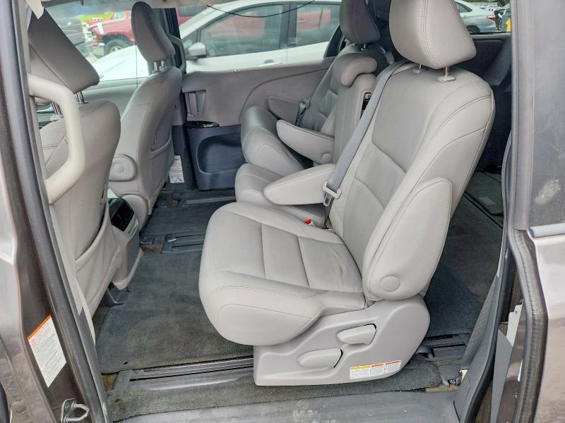 Aukcja sprzedaży 2015 Toyota Sienna, vin: 5TDYK3DC8FS605764, numer aukcji: 69958026