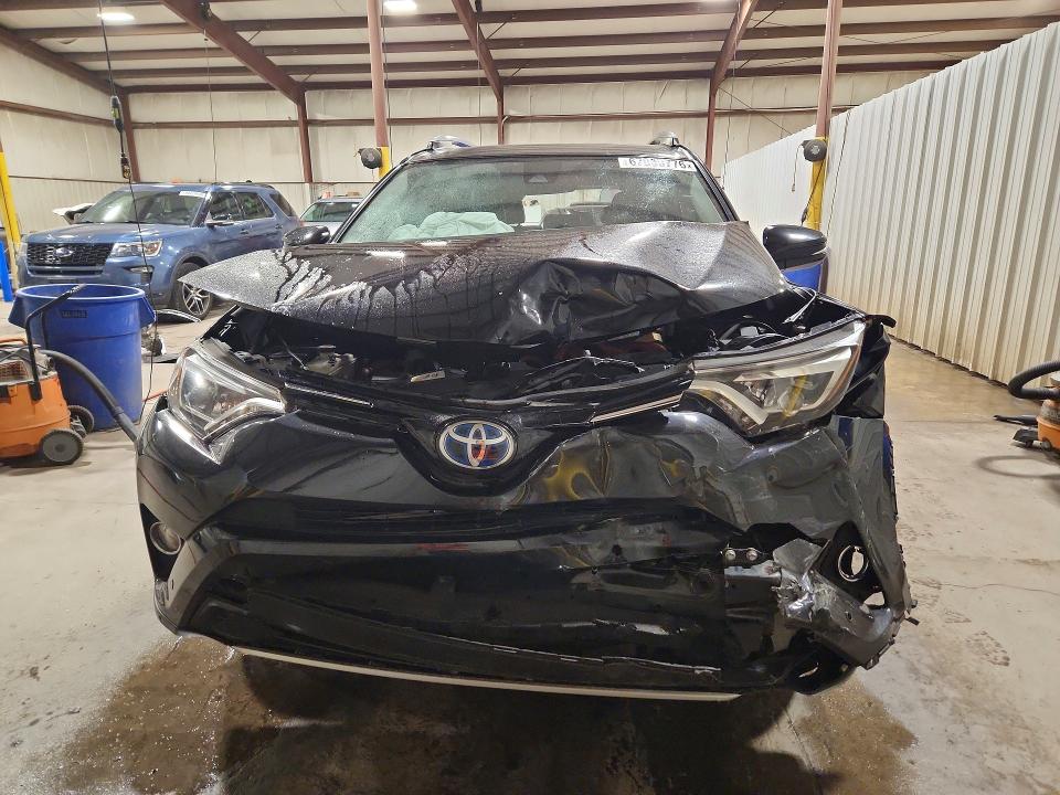67039776 :رقم المزاد ، JTMDJREV7JD180076 vin ، 2018 Toyota Rav4 Hv مزاد بيع