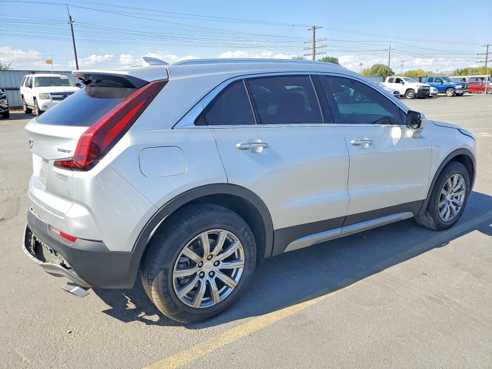Продаж на аукціоні авто 2022 Cadillac Xt4, vin: 1GYFZDR48NF102240, номер лоту: 68184406