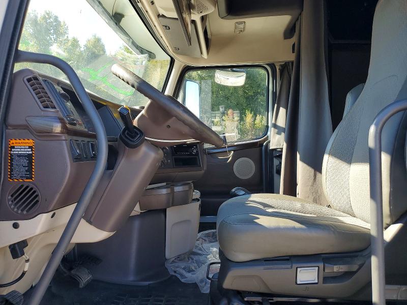 Aukcja sprzedaży 2016 Volvo Vn, vin: 4V4NC9EJ5GN946695, numer aukcji: 71026436