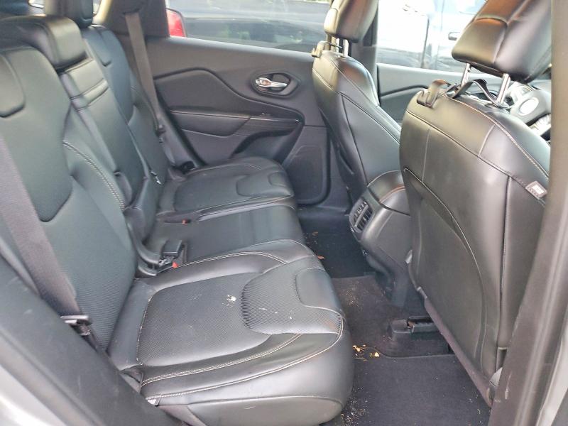 68857676 :رقم المزاد ، 1C4PJMDS1FW705443 vin ، 2015 Jeep Cherokee مزاد بيع