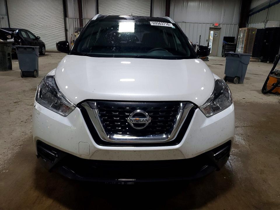 Auction sale of the 2019 Nissan Kicks, vin: 3N1CP5CU0KL523578, lot number: 69563716
