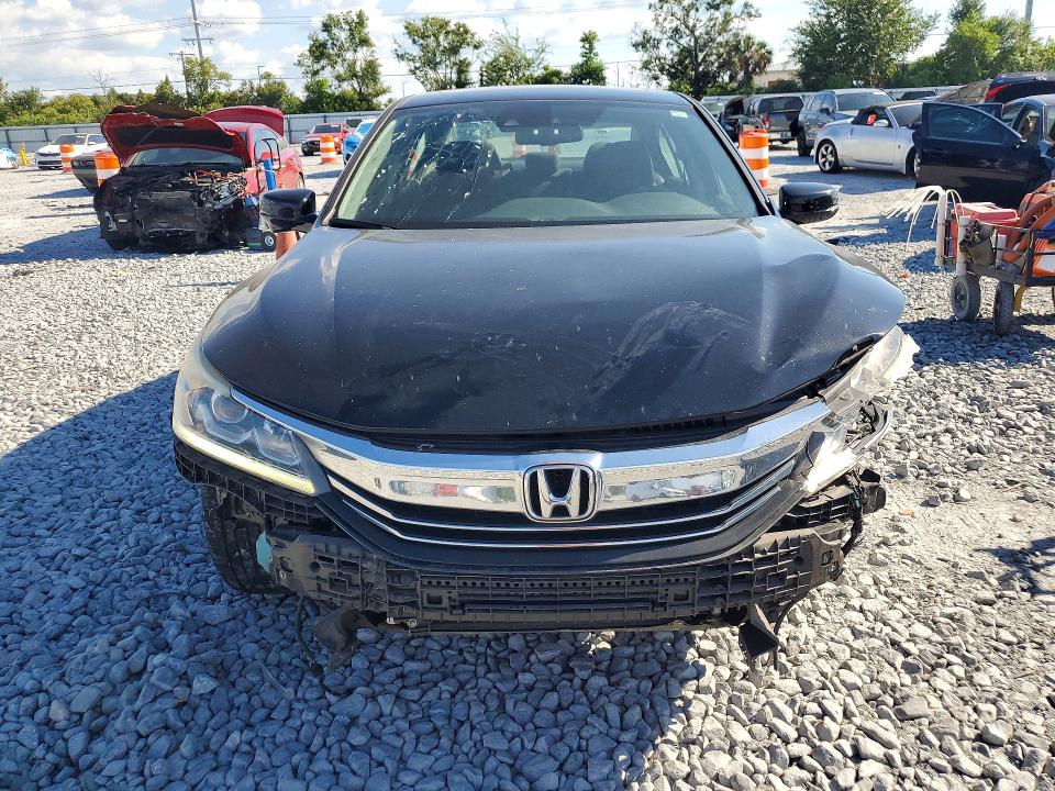 Aukcja sprzedaży 2017 Honda Accord, vin: 1HGCR3F00HA037407, numer aukcji: 70468676