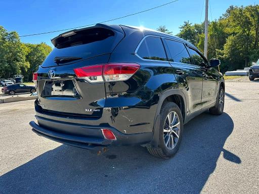 Продаж на аукціоні авто 2019 Toyota Highlander, vin: 5TDJZRFHXKS606062, номер лоту: 66165736