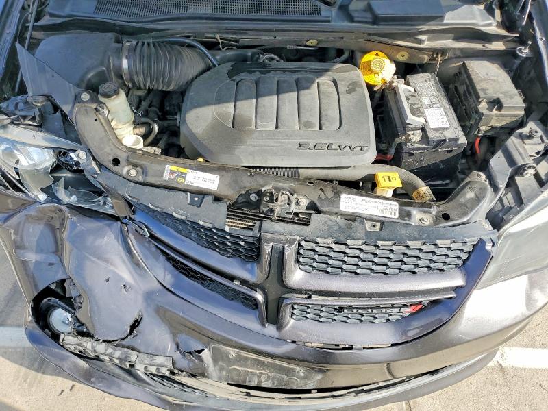 69560326 :رقم المزاد ، 2C4RDGEG9KR565978 vin ، 2019 Dodge Grand Caravan مزاد بيع