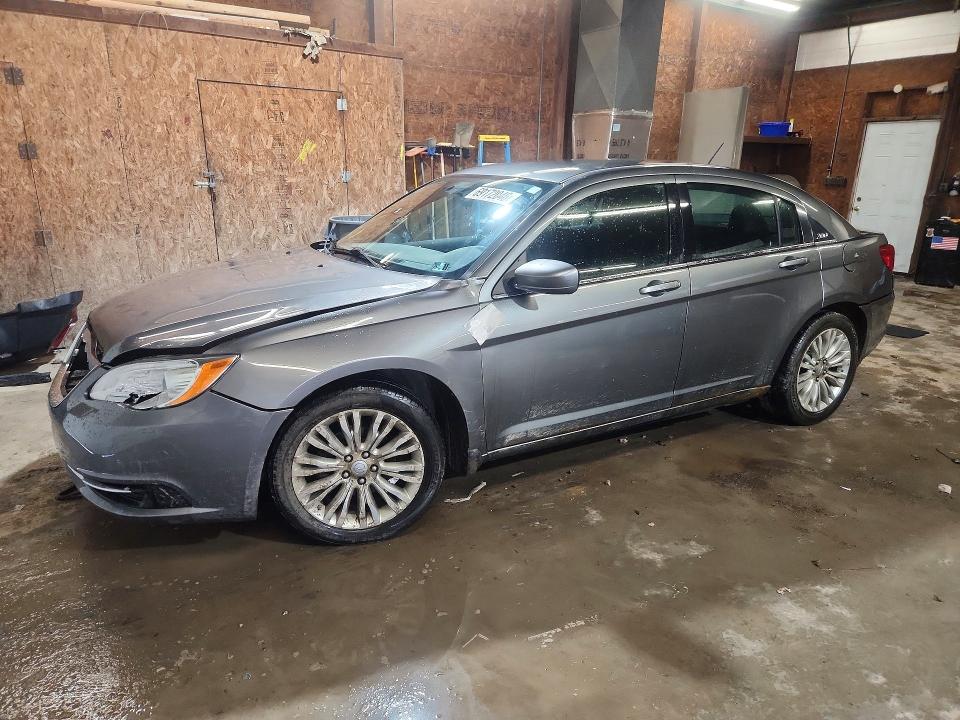 Auction sale of the 2012 Chrysler 200, vin: 1C3CCBAB2CN154379, lot number: 69172046