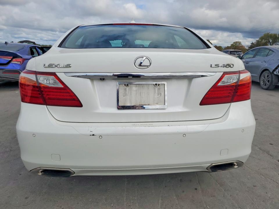 70488356 :رقم المزاد ، JTHBL5EF7A5101615 vin ، 2010 Lexus Ls مزاد بيع