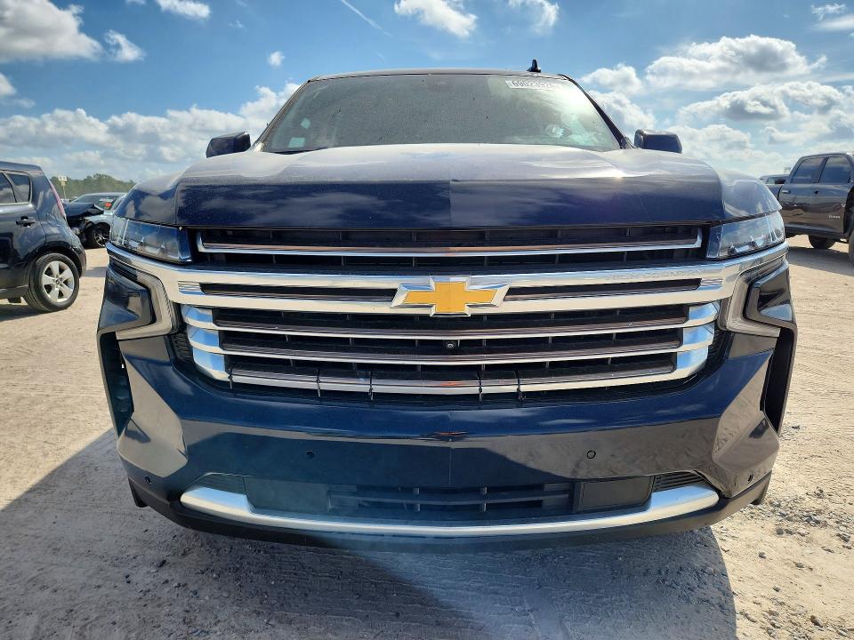2022 Chevrolet Suburban მანქანა იყიდება აუქციონზე, vin: 1GNSKGKT0NR256815, აუქციონის ნომერი: 69023926