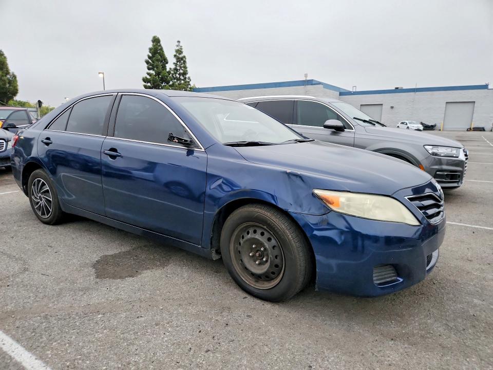2010 Toyota Camry მანქანა იყიდება აუქციონზე, vin: 4T1BF3EK7AU527591, აუქციონის ნომერი: 68627786