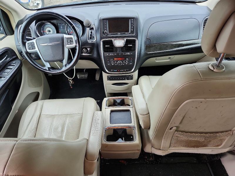 69452746 :رقم المزاد ، 2C4RC1CGXCR300670 vin ، 2012 Chrysler Town & Country مزاد بيع