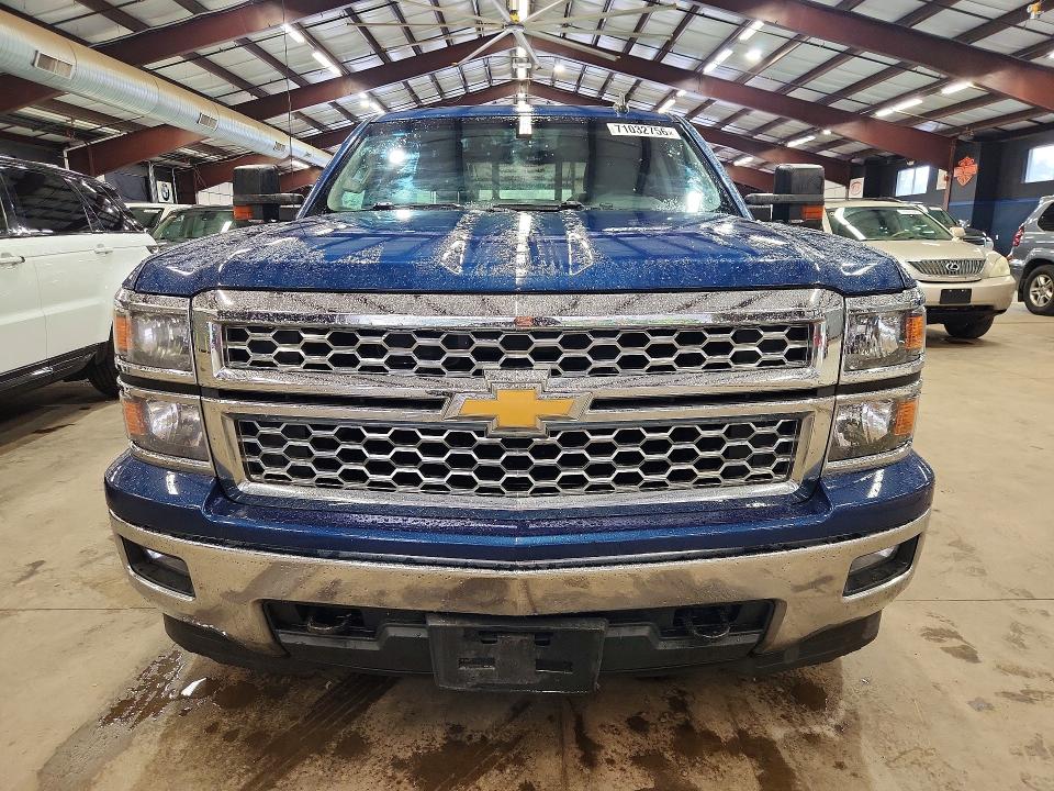 Продажа на аукционе авто 2015 Chevrolet Silverado, vin: 1GCVKREC7FZ245597, номер лота: 71032756