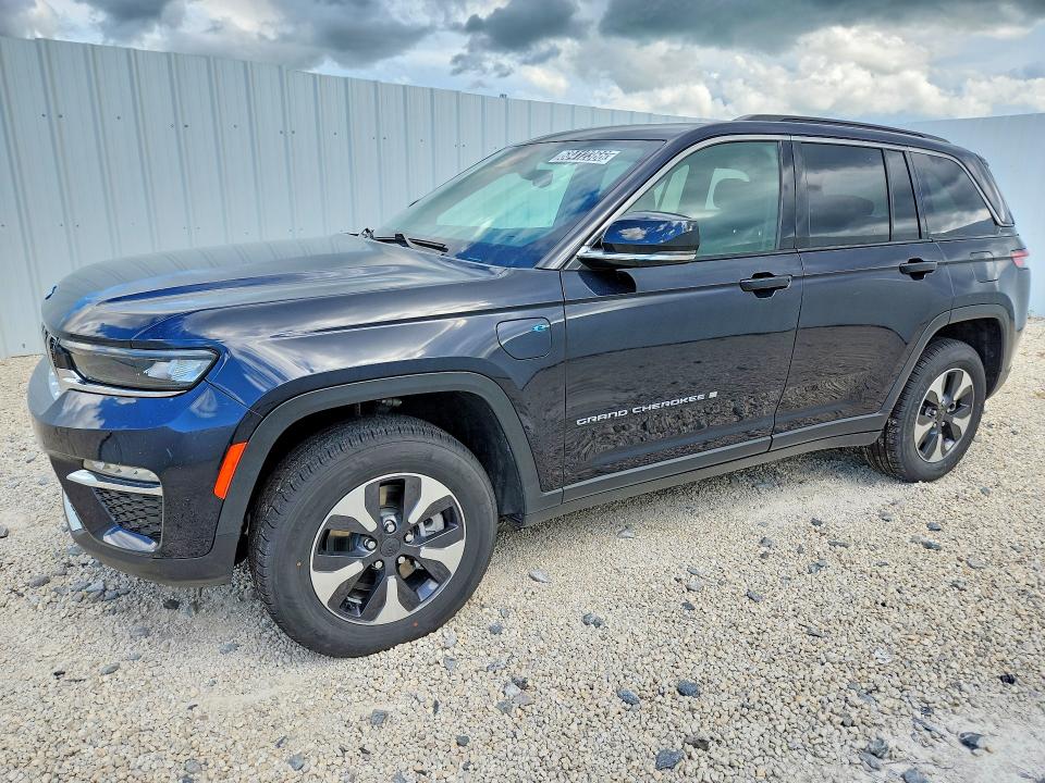Продажа на аукционе авто 2024 Jeep Grand Cherokee, vin: 1C4RJYB6XRC125121, номер лота: 68412366