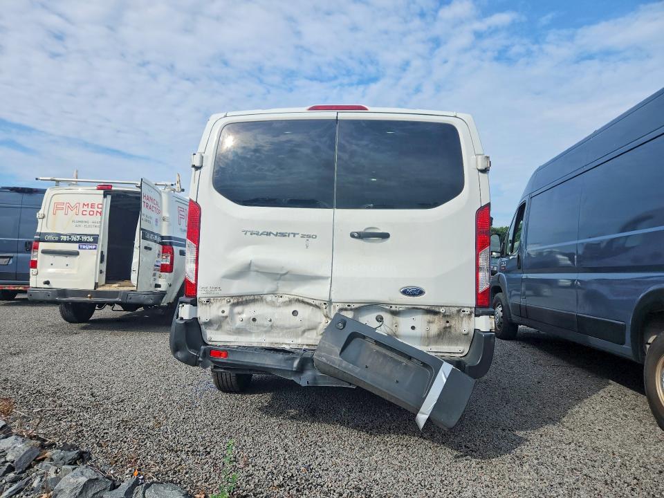 2019 Ford Transit მანქანა იყიდება აუქციონზე, vin: 1FTYR1YM1KKA22649, აუქციონის ნომერი: 69639676