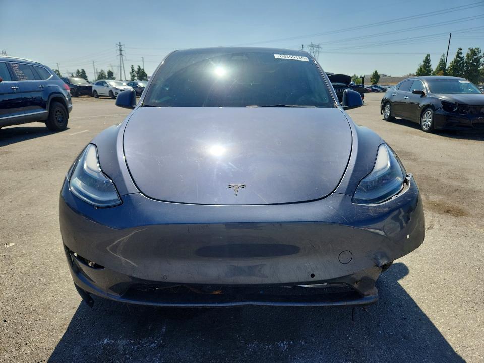 2022 Tesla Model Y მანქანა იყიდება აუქციონზე, vin: 7SAYGDEF8NF439512, აუქციონის ნომერი: 69395136
