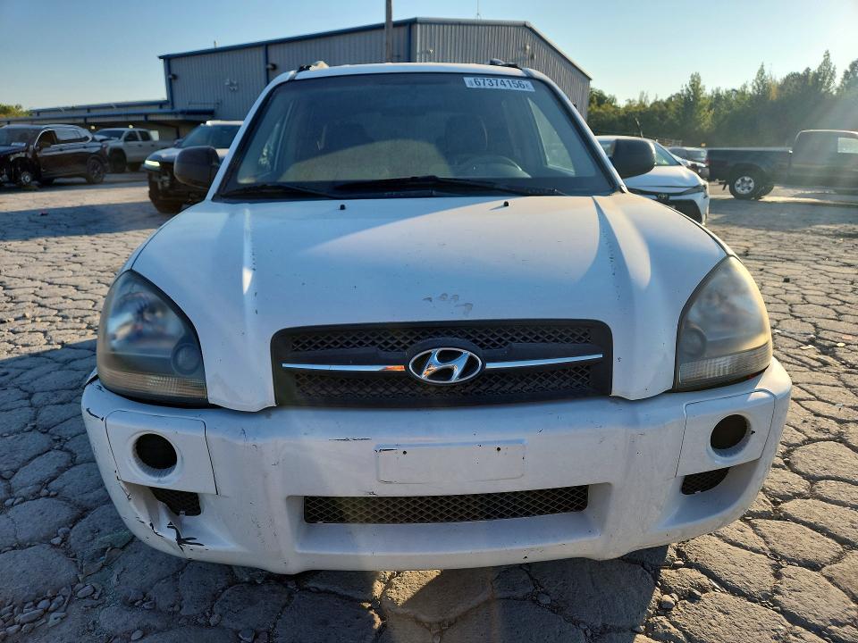 2005 Hyundai Tucson მანქანა იყიდება აუქციონზე, vin: KM8JM12B35U080807, აუქციონის ნომერი: 67374156