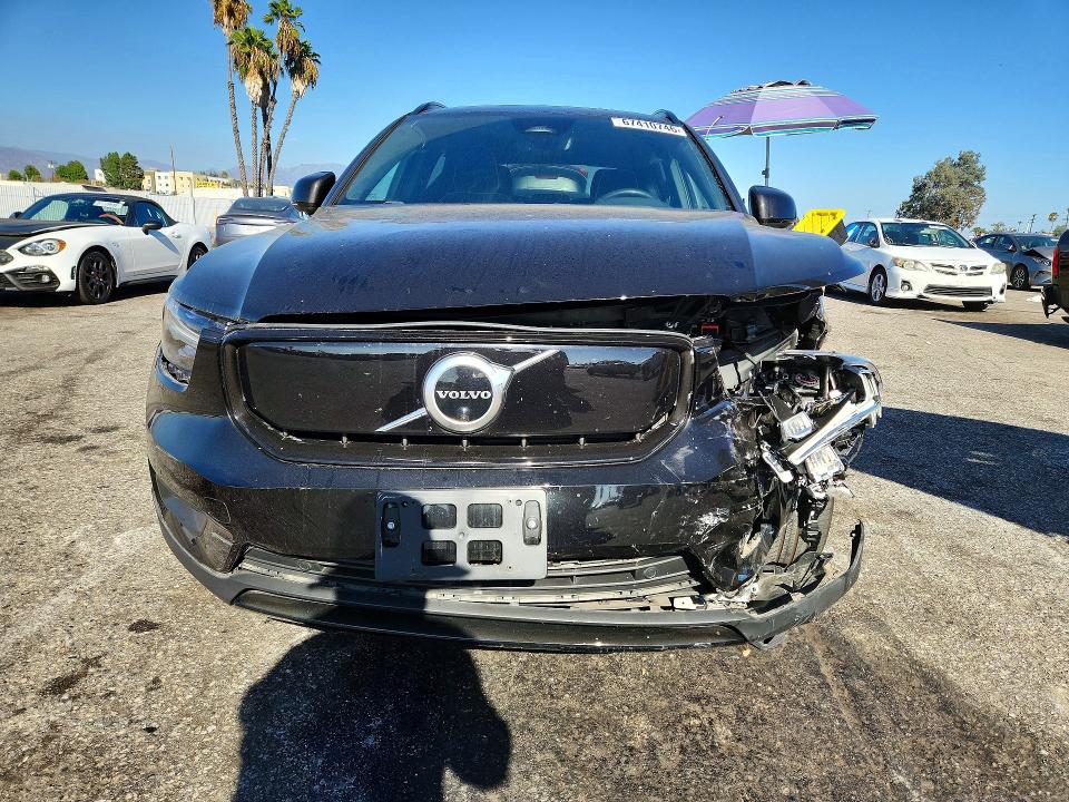Продажа на аукционе авто 2021 Volvo Xc40, vin: YV4ED3URXM2576285, номер лота: 67410746