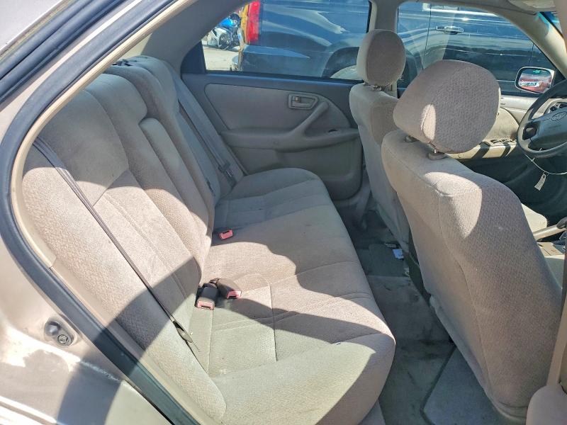 68781616 :رقم المزاد ، 4T1BG22KX1U865997 vin ، 2001 Toyota Camry مزاد بيع
