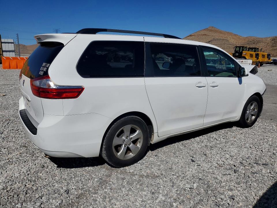 Auction sale of the 2015 Toyota Sienna, vin: 5TDKK3DC4FS587317, lot number: 68297286