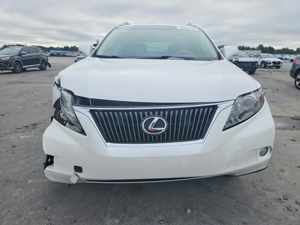 70308186 :رقم المزاد ، 2T2ZK1BA2CC084146 vin ، 2012 Lexus Rx مزاد بيع