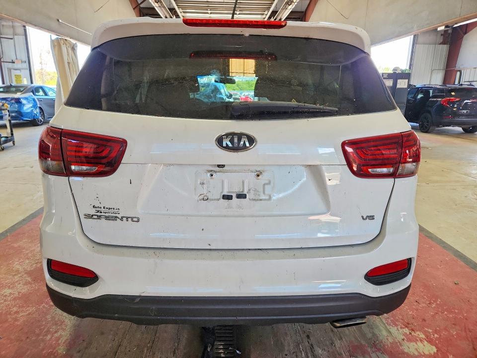 Продажа на аукционе авто 2019 Kia Sorento, vin: 5XYPGDA54KG569989, номер лота: 68545896