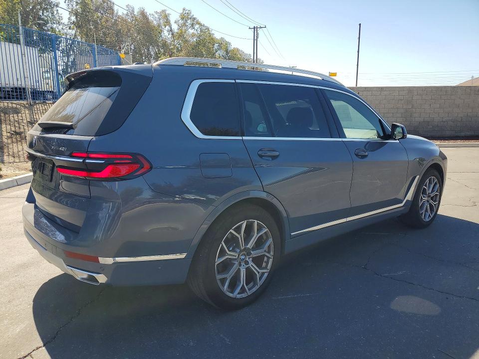 Продаж на аукціоні авто 2025 Bmw X7, vin: 5UX23EM03S9000532, номер лоту: 70004296
