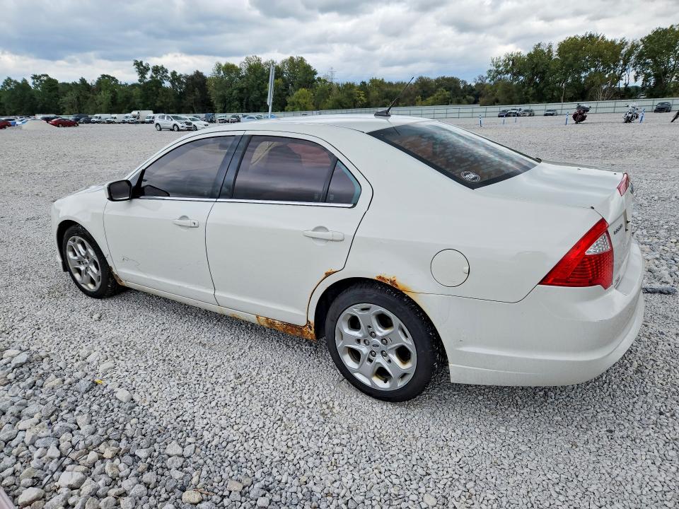 70555376 :رقم المزاد ، 3FAHP0HA2AR371308 vin ، 2010 Ford Fusion مزاد بيع
