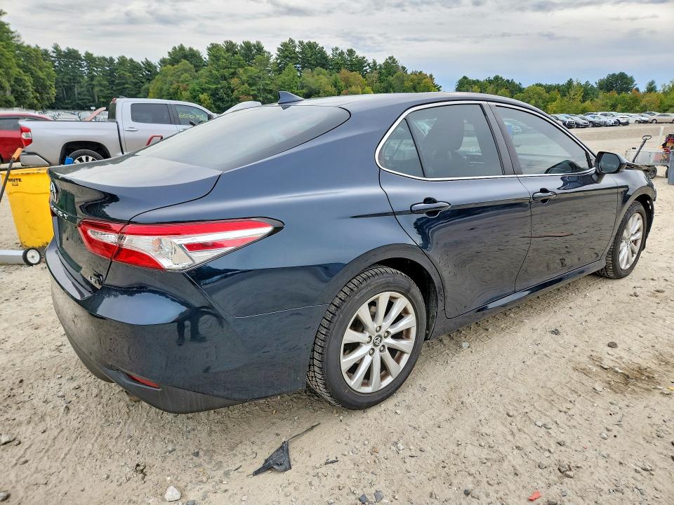 Auction sale of the 2019 Toyota Camry, vin: 4T1B11HK4KU731684, lot number: 70431706