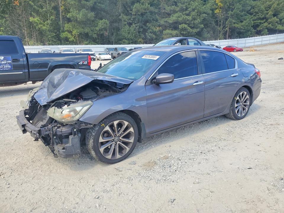 2014 Honda Accord მანქანა იყიდება აუქციონზე, vin: 1HGCR2F5XEA271636, აუქციონის ნომერი: 68263886
