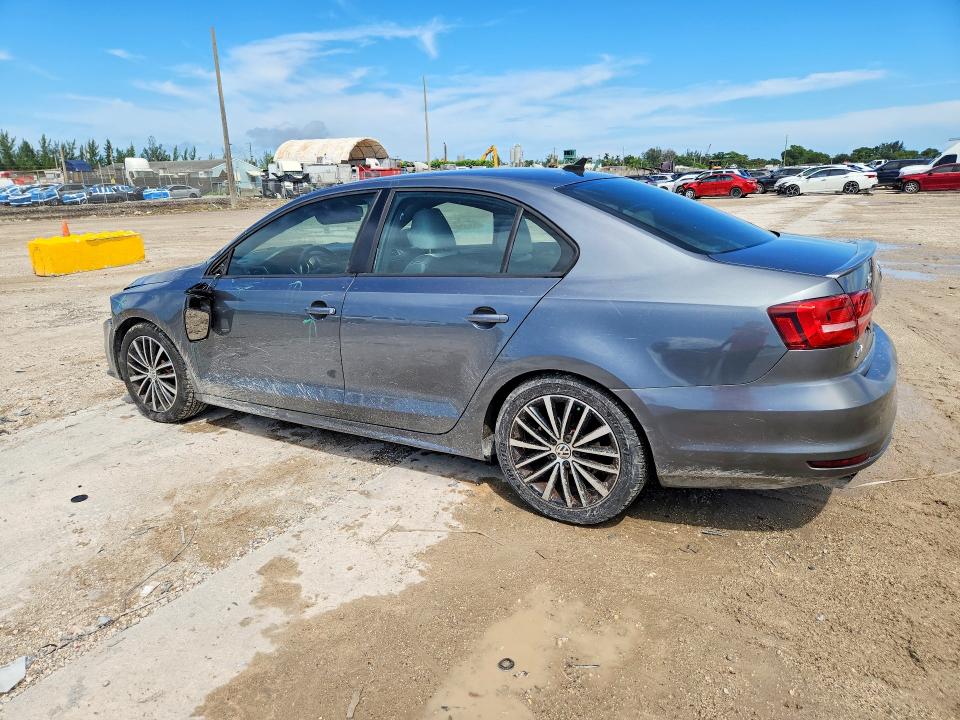 69590416 :رقم المزاد ، 3VWD17AJ2FM212609 vin ، 2015 Volkswagen Jetta مزاد بيع