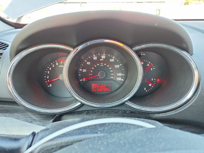 67749126 :رقم المزاد ، 5XYKT3A18BG046049 vin ، 2011 Kia Sorento مزاد بيع