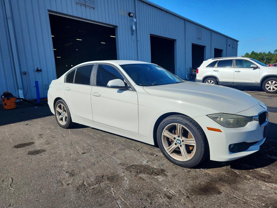 Aukcja sprzedaży 2014 Bmw 320, vin: WBA3B1C51EK133637, numer aukcji: 70024566