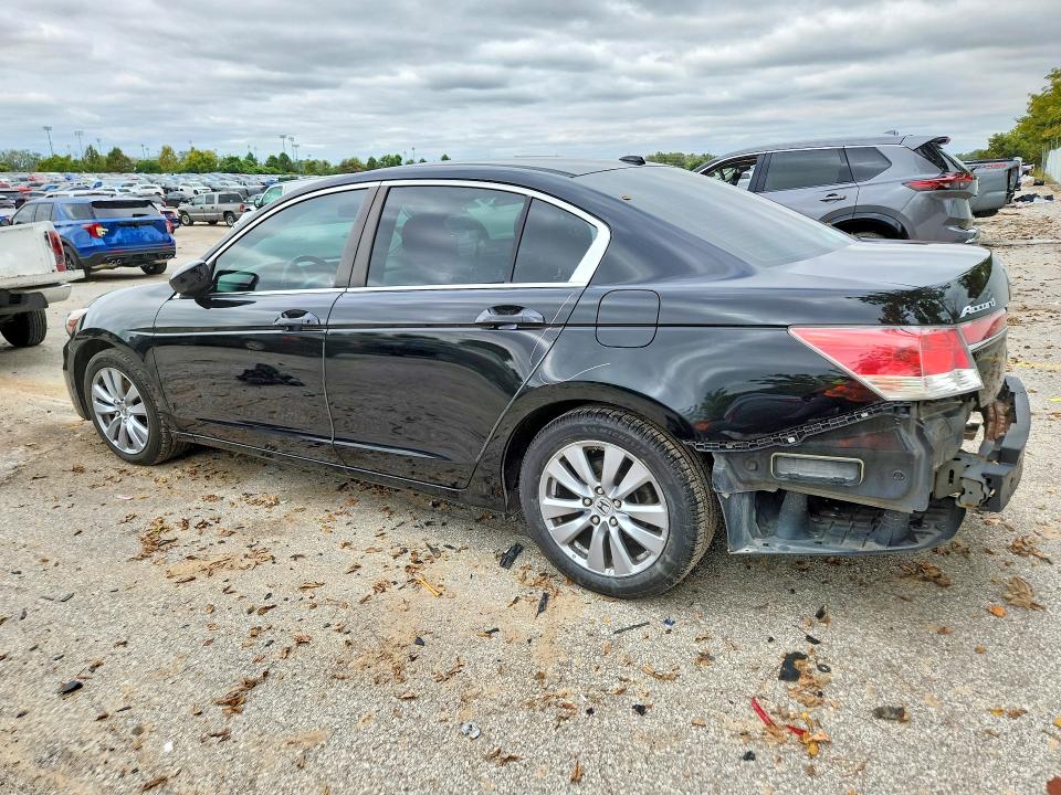68968766 :رقم المزاد ، 1HGCP2F81BA114802 vin ، 2011 Honda Accord مزاد بيع