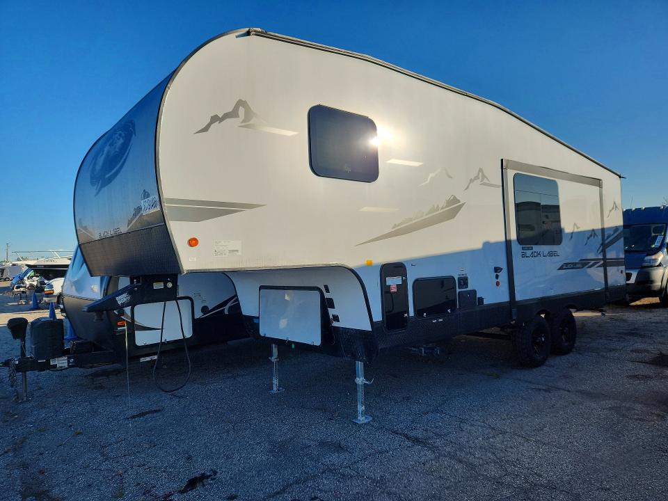 2023 Cherokee Travel Trailer მანქანა იყიდება აუქციონზე, vin: 4X4FCKZ22PX161530, აუქციონის ნომერი: 67191406