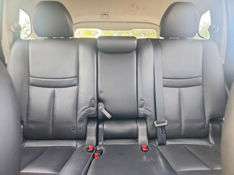 2015 Nissan Rogue მანქანა იყიდება აუქციონზე, vin: 5N1AT2MV3FC782472, აუქციონის ნომერი: 69011056