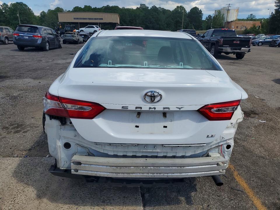 Продажа на аукционе авто 2018 Toyota Camry, vin: 4T1B11HK4JU512478, номер лота: 68558136