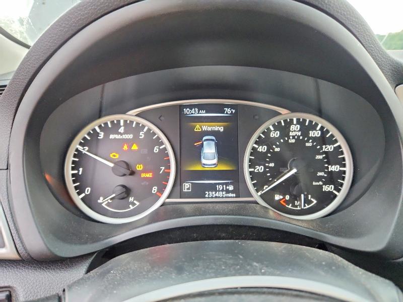 Auction sale of the 2017 Nissan Sentra, vin: 3N1AB7AP7HY330886, lot number: 69220616